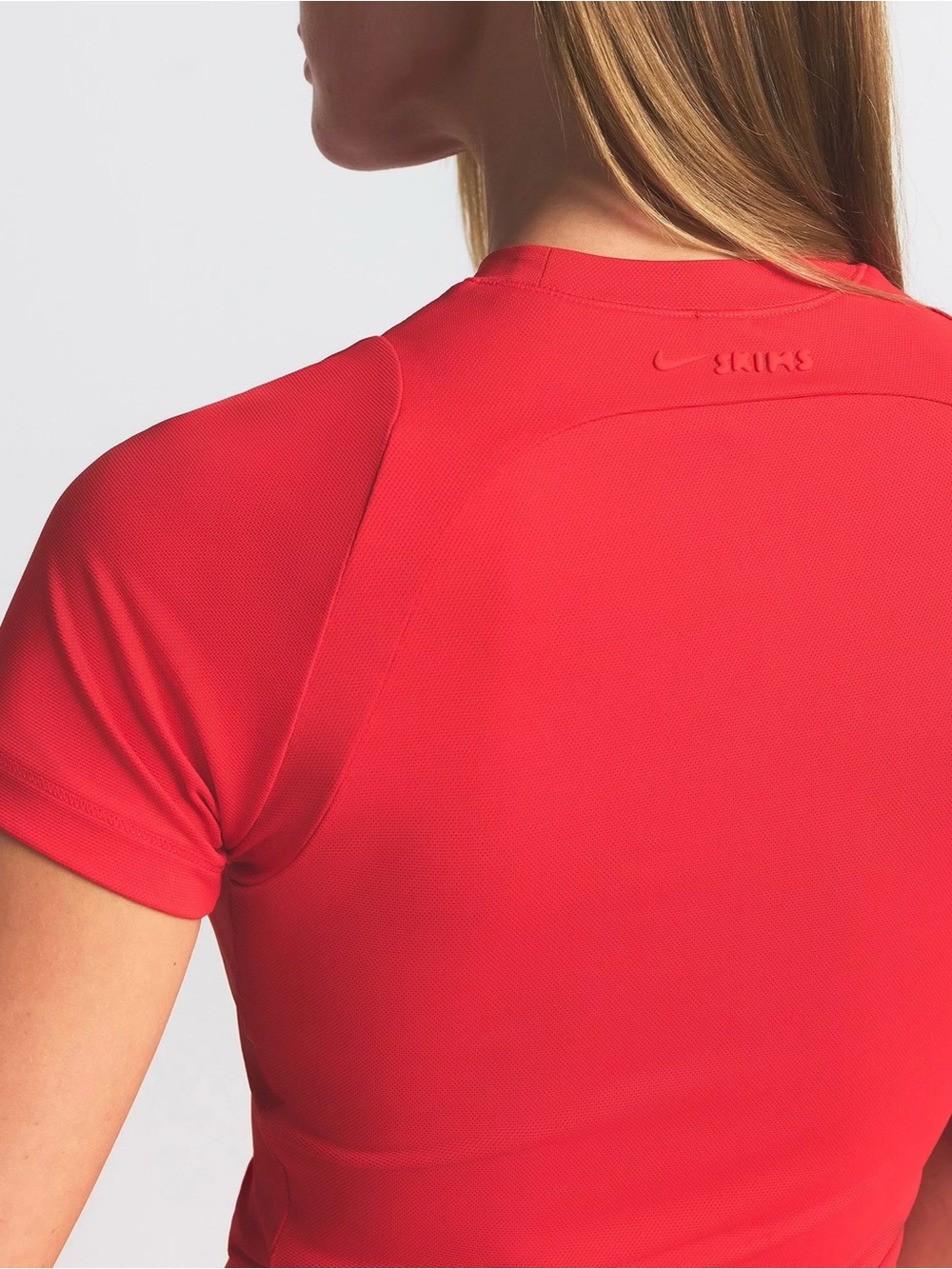 Nike Skims airy baby tee ruby red - Picture 8 of 8